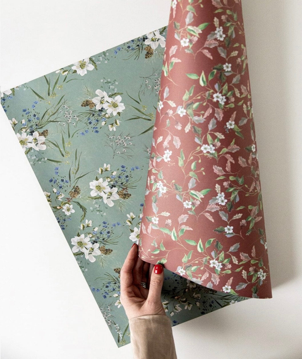 English Garden / Christmas Blooms 2 pcs. Gift Wrap